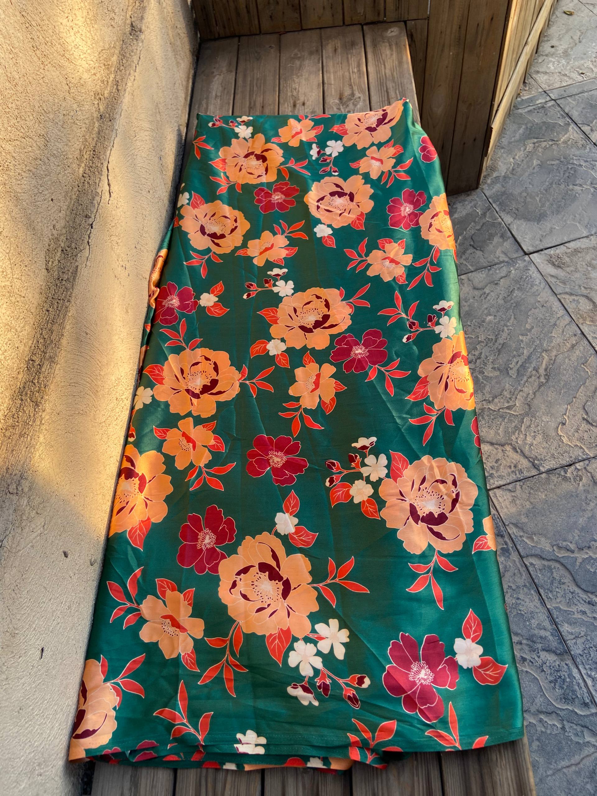 ساتن سیلک هندی عرض۱۱۰ سانت